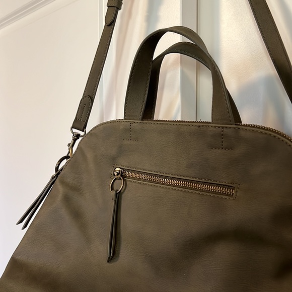 Universal Thread Crossbody Bag Olive Green - Picture 2 of 5